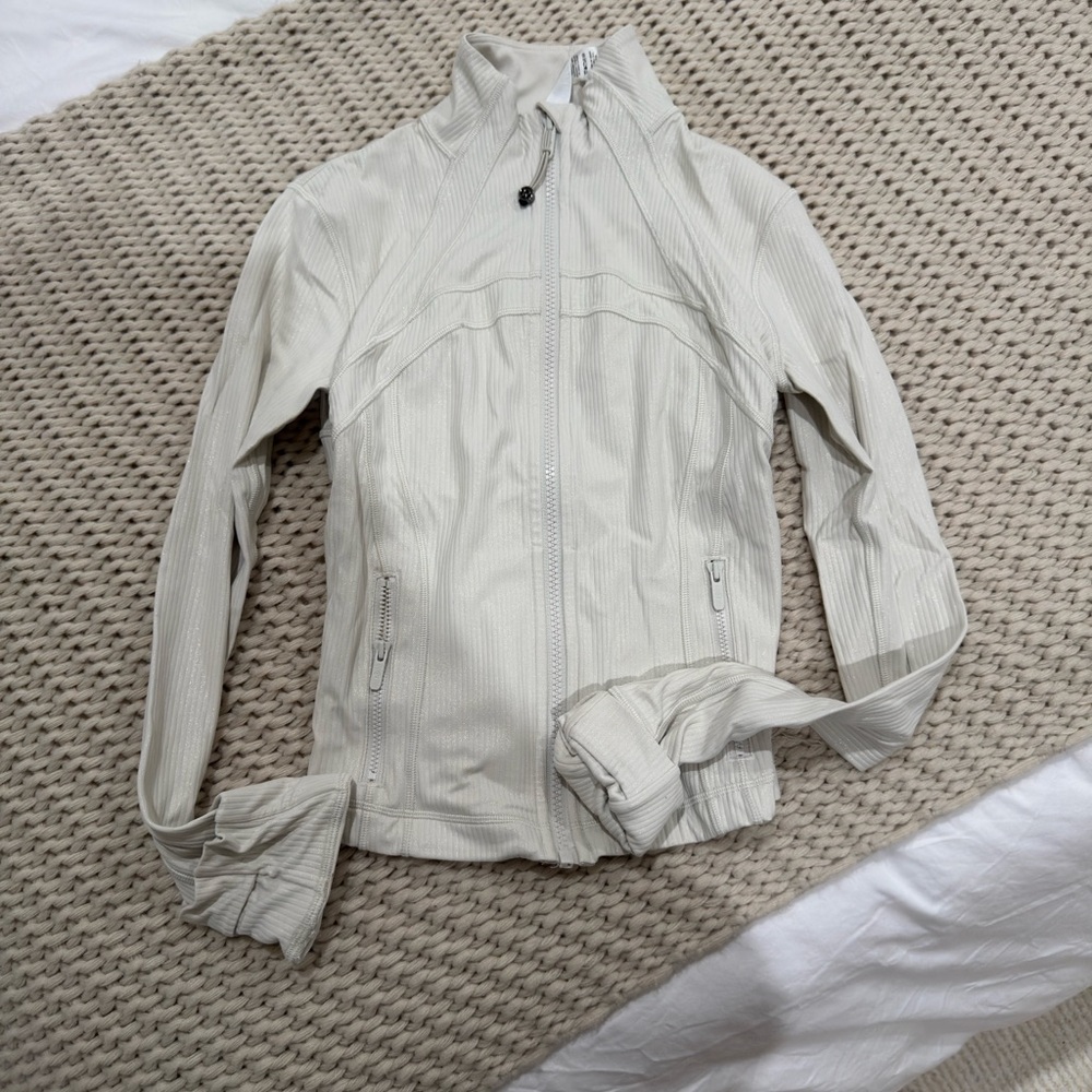 Lululemon Define Cropped Jacket
